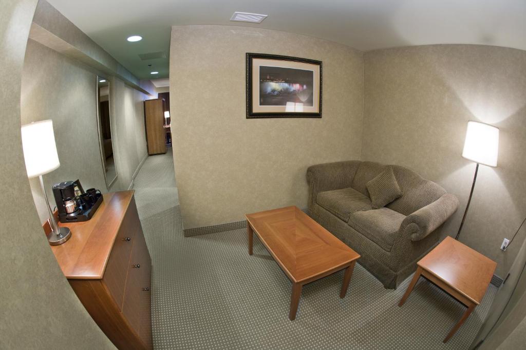 The Oakes Hotel Overlooking the Falls - Resim 34