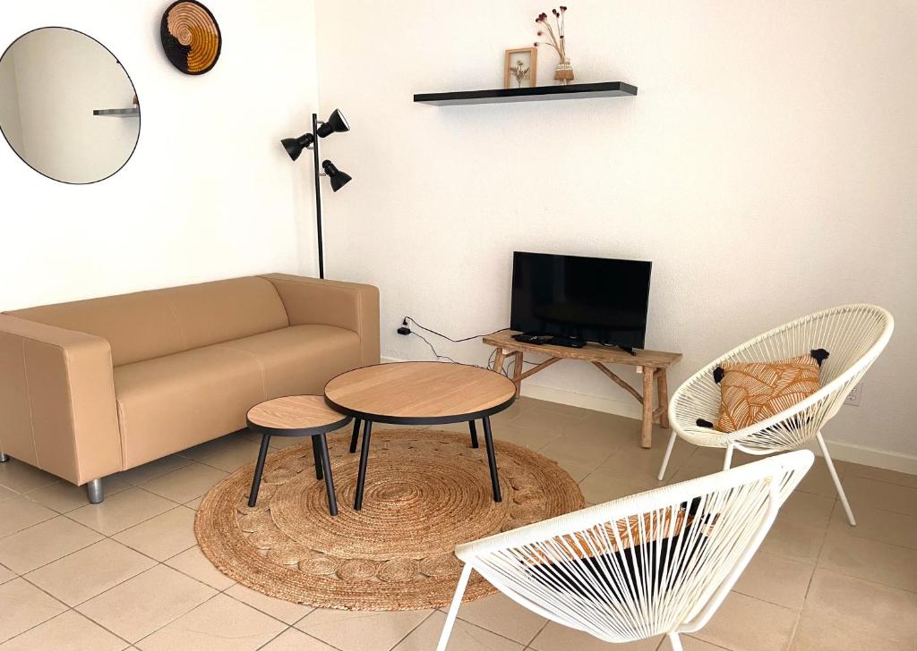 Posezení v ubytování Montana Eco Resort Aruba