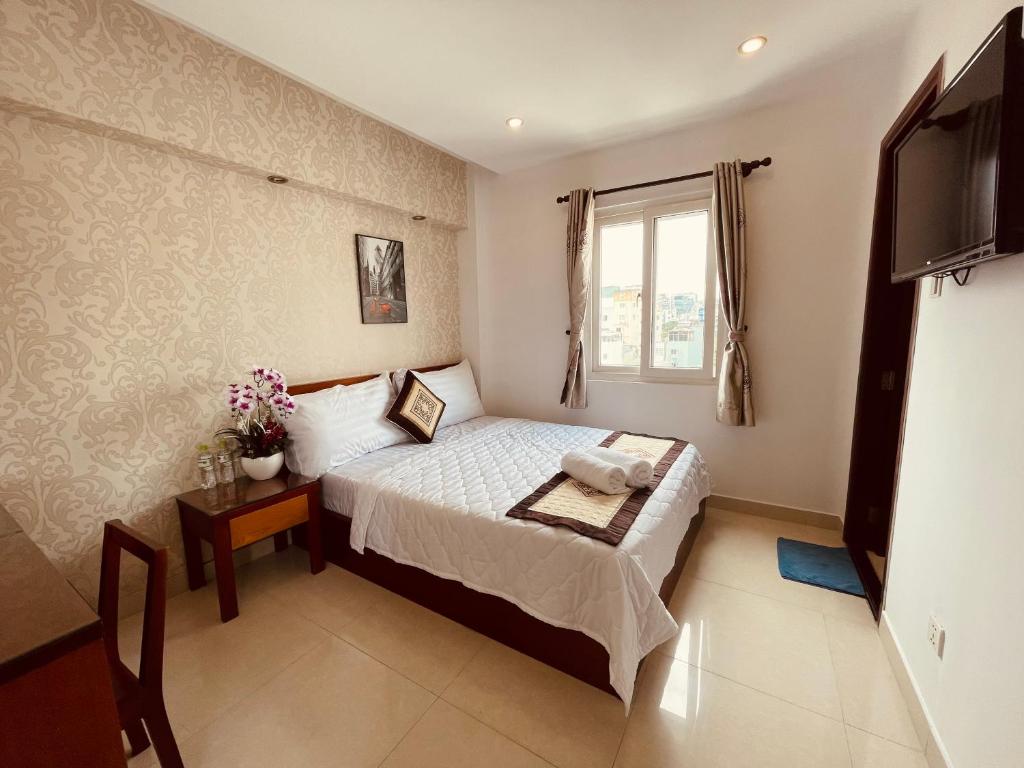 SaiGon Europe Hotel - Superior King Room