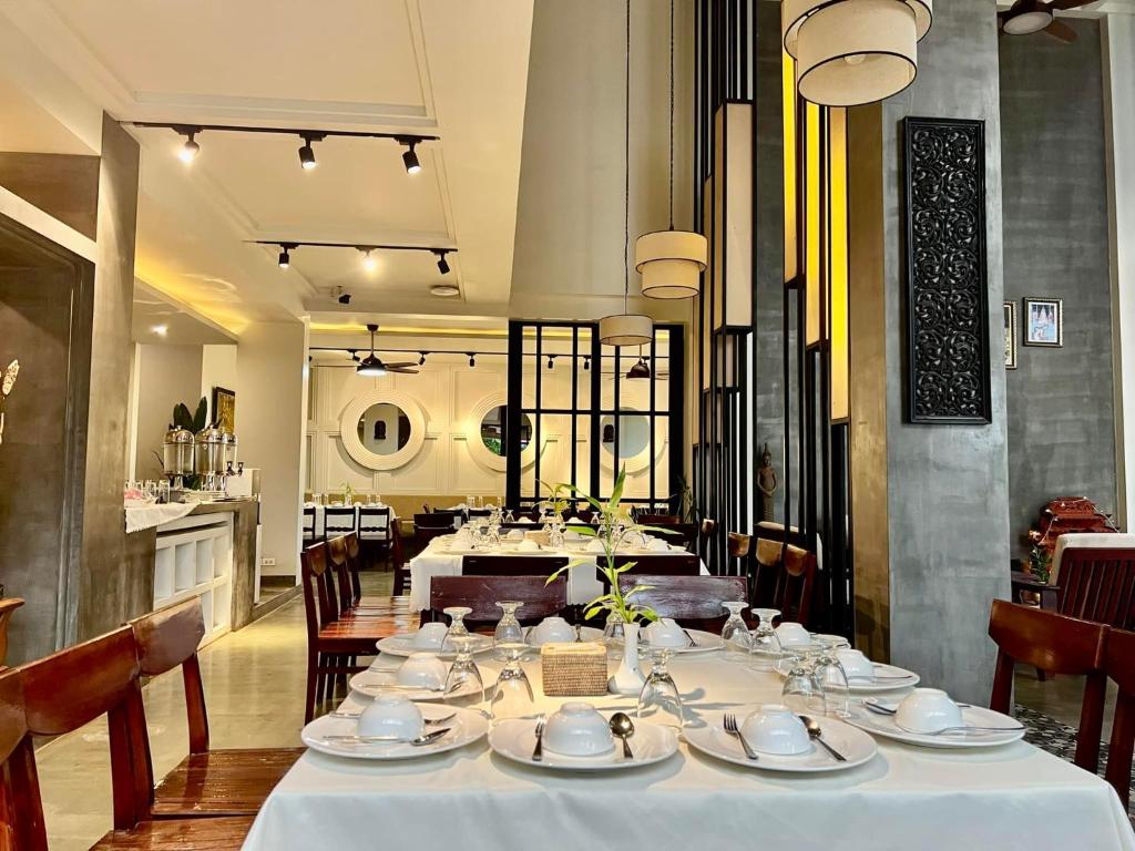 Restaurace v ubytování Bayon Modern Residence