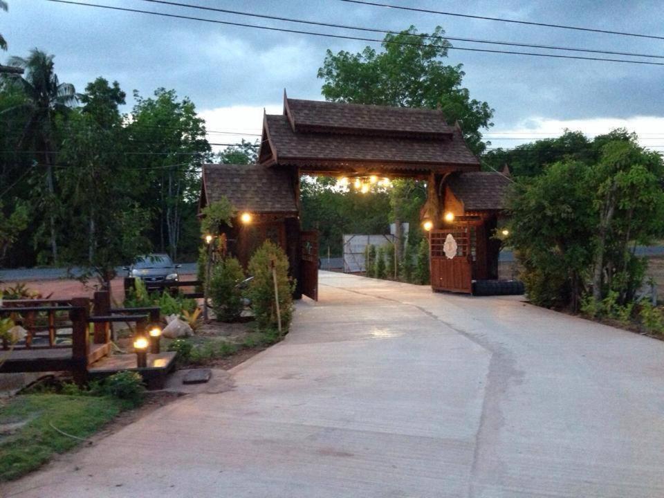 Zahrada ubytování Burilamplai Resort บุรีลำปลาย รีสอร์ท