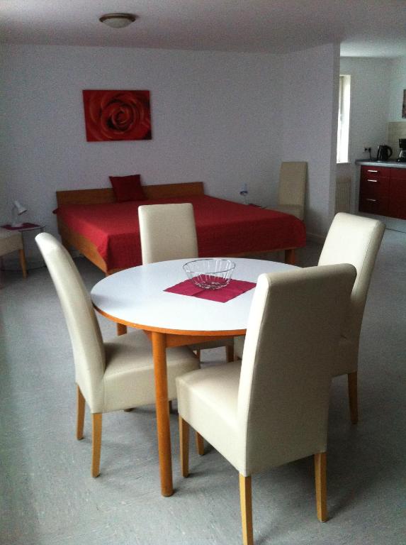 Bavaria Wirtshaus - Hotel & Apartments - Large Double Room