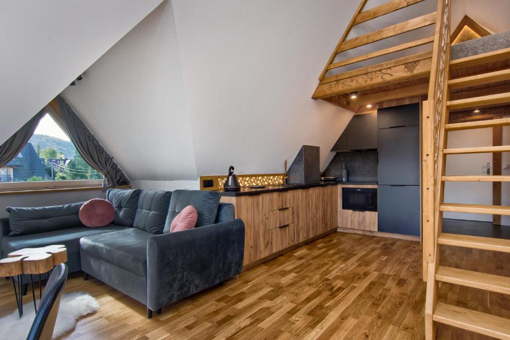 Posedenie v ubytovaní REZYDENCJA SKIBÓWKI sauna&jacuzzi