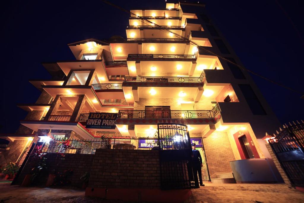 Gallery image of Hotel River Park in Pokhara
