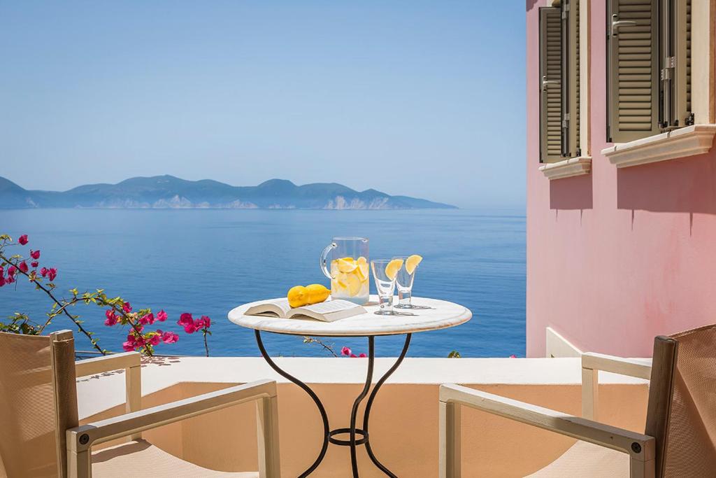Roi Boutique Suites - Suite Mit Terrasse
