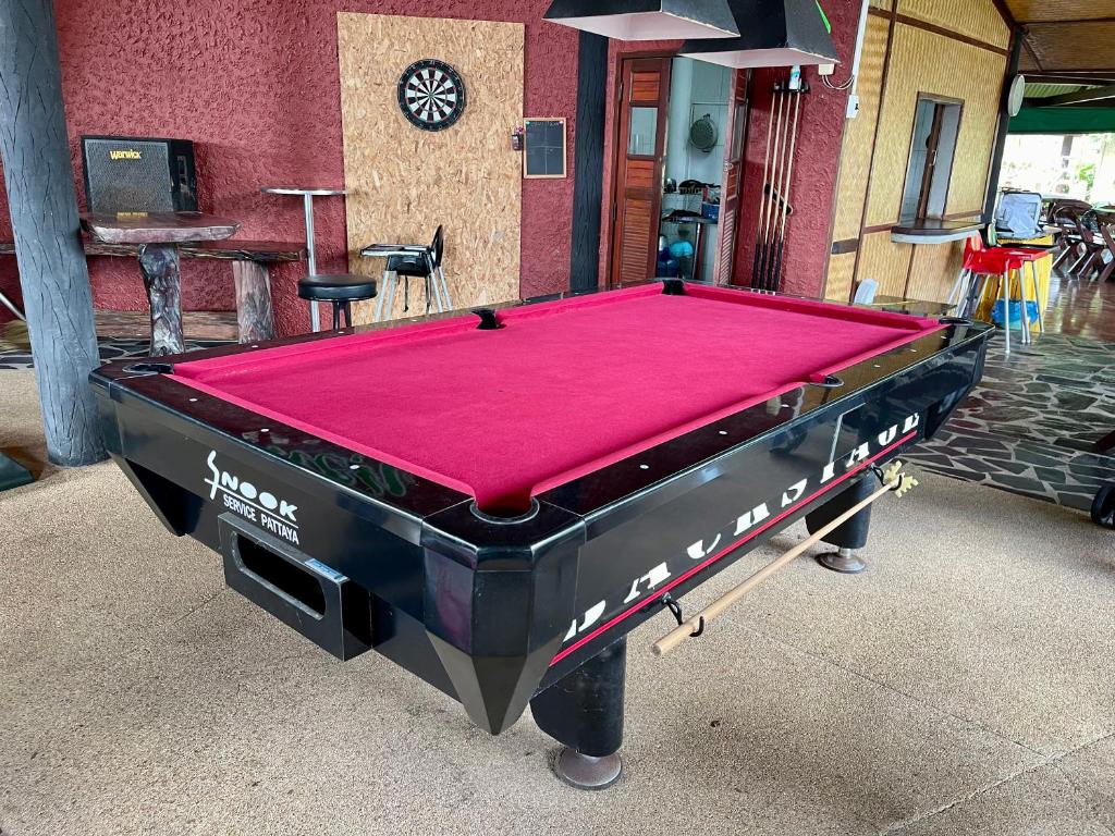 Biliár nebo kulečník v ubytování Garden Resort