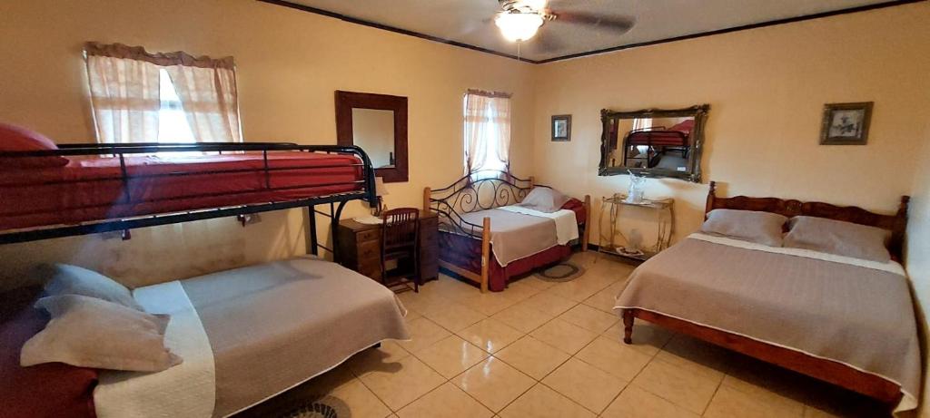 Villa Alta Bed&Breakfast - Standard Quadruple Room