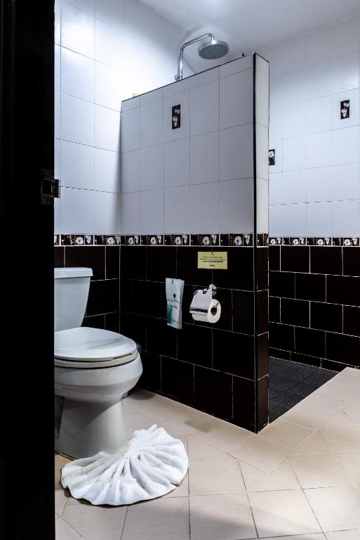 Am Samui Palace - 11