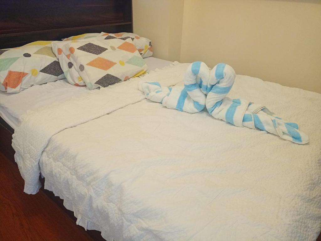 1BEDROOM CONDO AZALEA WITH FREE WIFI - Housity