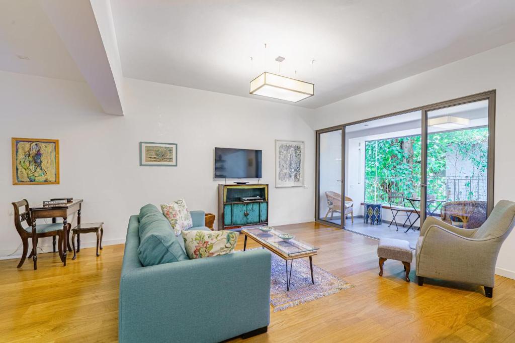 Amazing 2BR in Gideon by Holidayrentals, Tel Aviv (updated prices 2024)