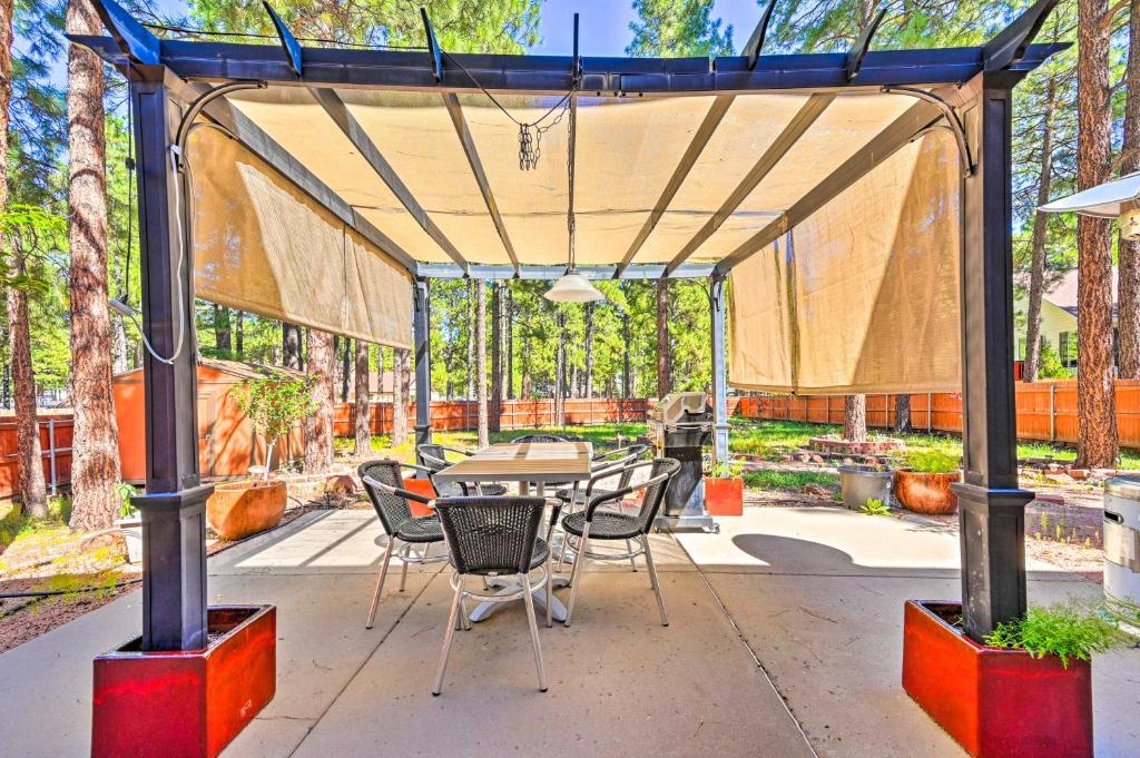 Quaint Flagstaff Retreat with Outdoor Dining!, Flagstaff Updated 2023