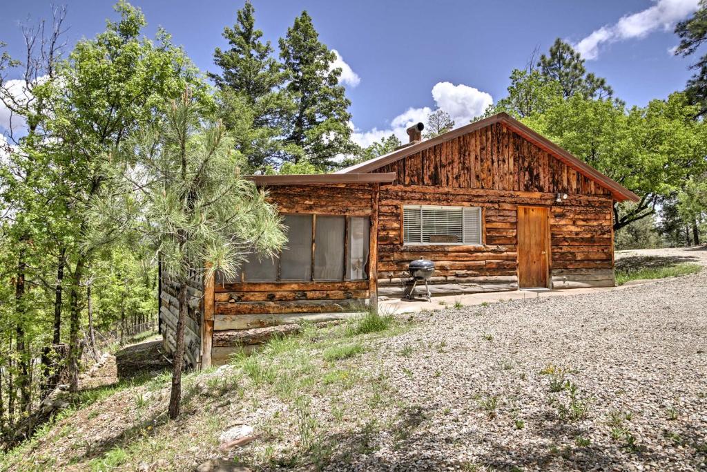 Ruidoso Cabin with Sunroom, Surrounded By Wildlife!, Ruidoso (updated prices 2024)