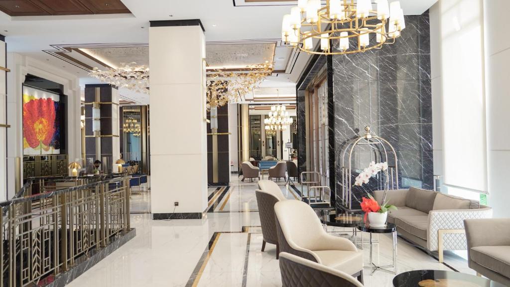 Posezení v ubytování The Grand Mansion Menteng by The Crest Collection