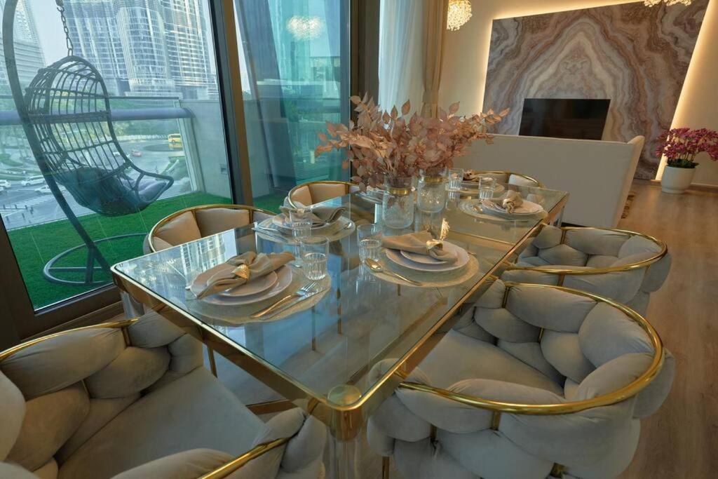 Posezení v ubytování Magnificent Stunning 3 BR With Burj Khalifa View