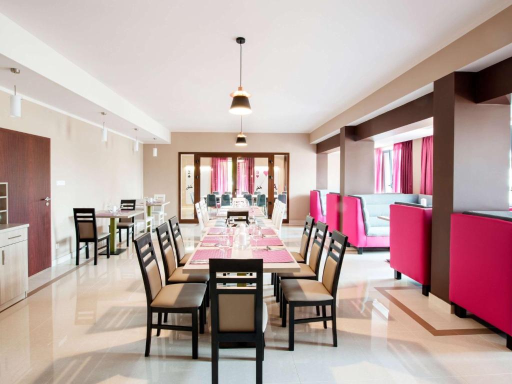 Posedenie v ubytovaní Ibis Styles Gniezno Stare Miasto