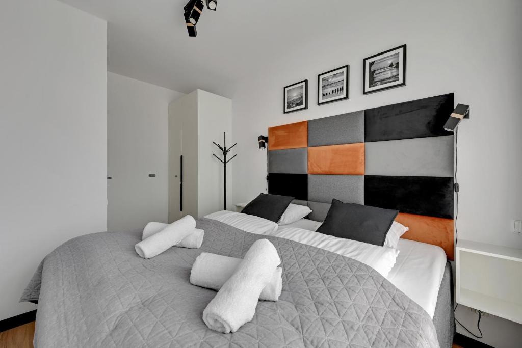 RentPlanet - Apartamenty Chlebova - Apartment With Balcony