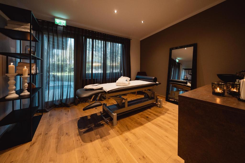 Kúpele alebo wellness v ubytovaní Hotel Karlwirt