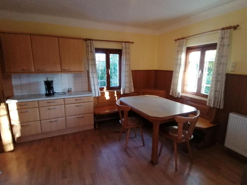 Kuchyňa alebo kuchynka v ubytovaní Klein Poschgan