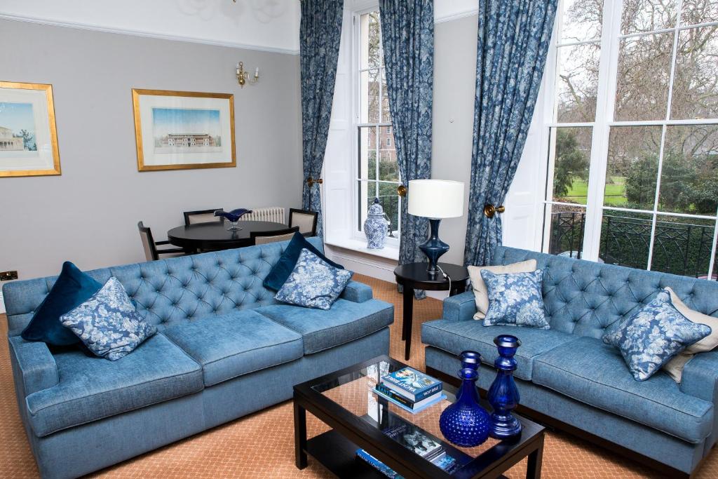 
Eileen Power Signature Suites
