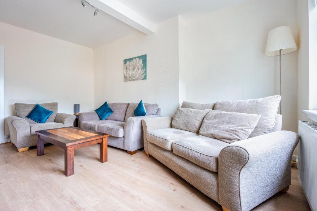 Χώρος καθιστικού στο Millfield House - Cosy 2 bed house in Motherwell
