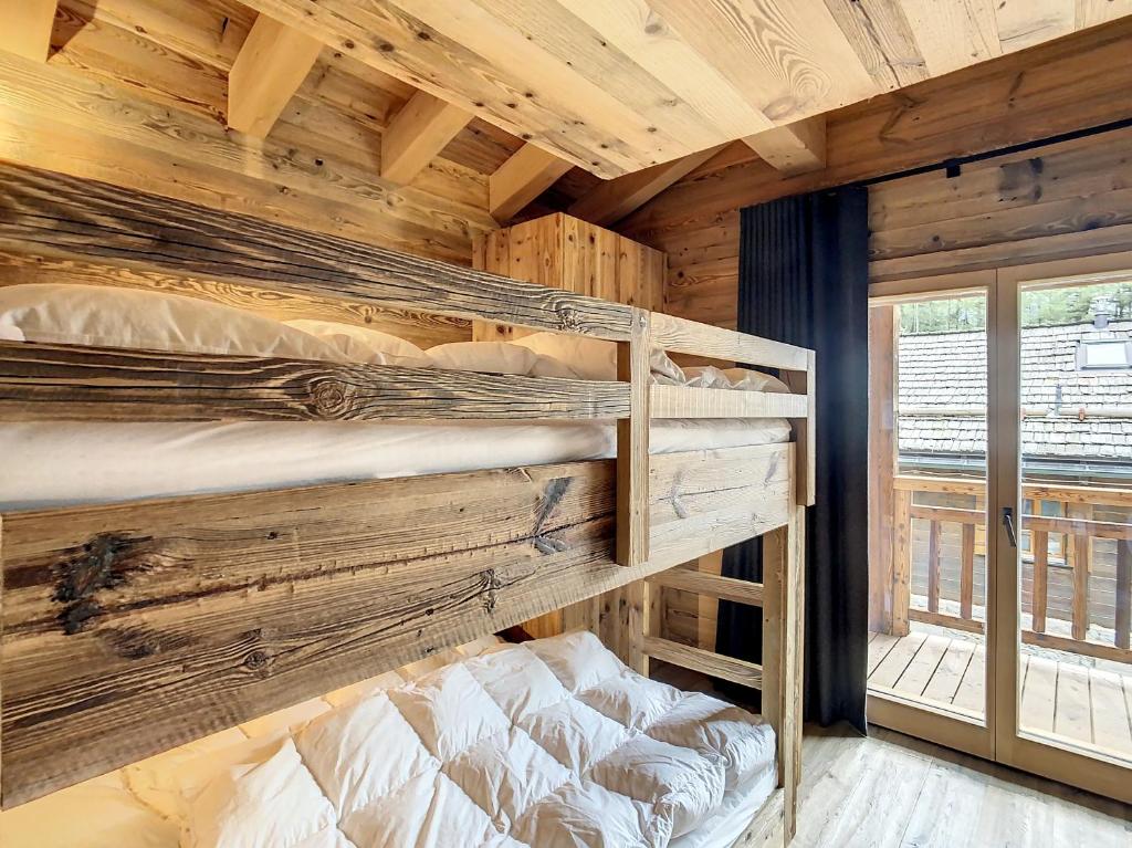 Postel nebo postele na pokoji v ubytování Polaris 1 003 - LUXE & SKI LIFT apartment 6 pers