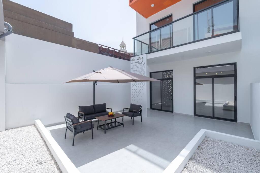Φωτογραφία από το άλμπουμ του Restful apartment with private terrace by the pool στο Ντουμπάι
