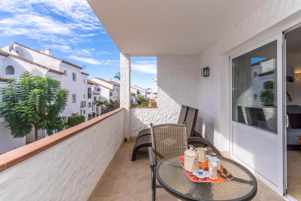 A balcony or terrace at 3b Virgo