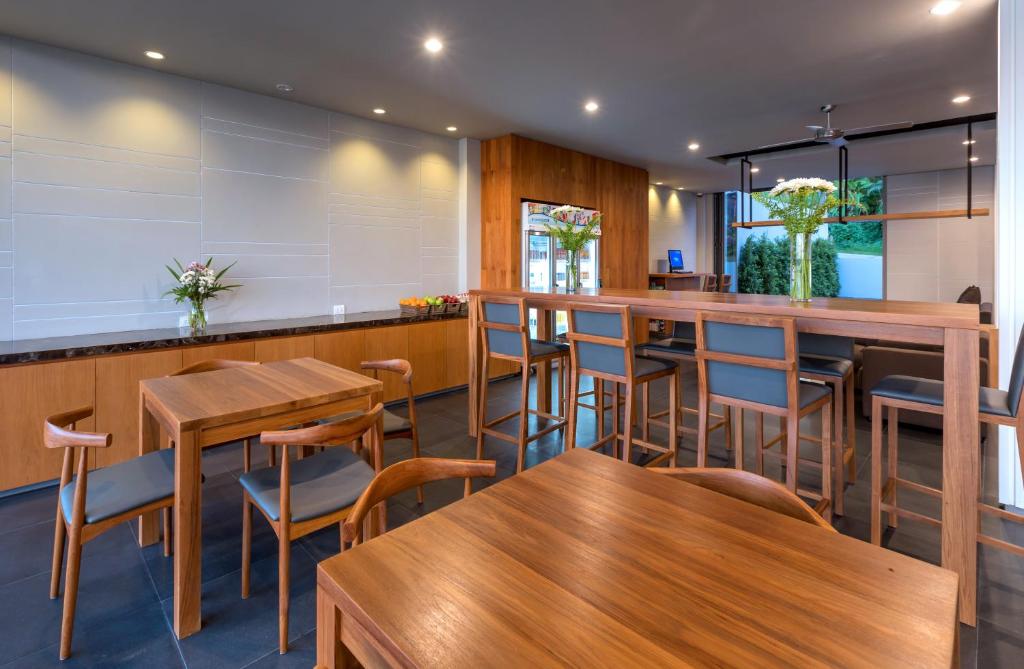 X10 Seaview Suites at Panwa Beach