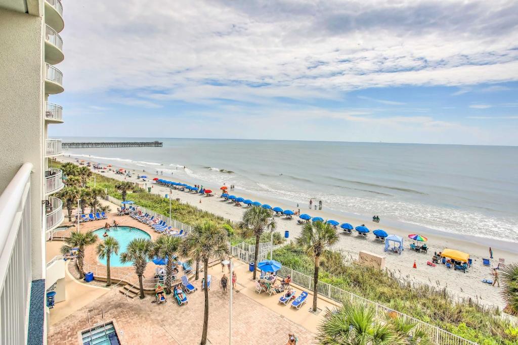 Myrtle Beach Resort Condo Less Than 1 Mi to Beaches! (EE.UU. Myrtle