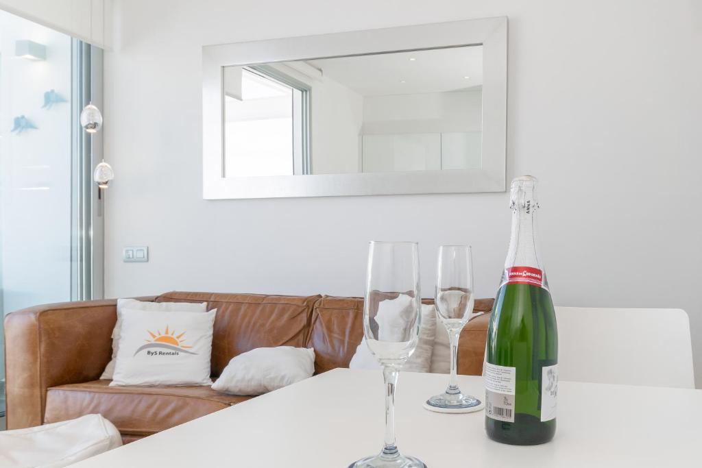 Nápoje v ubytování Beach penthouse Sitges Rentals