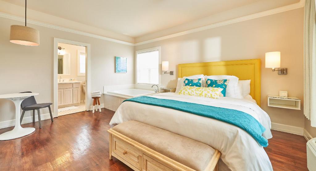 Lithia Springs Resort - 