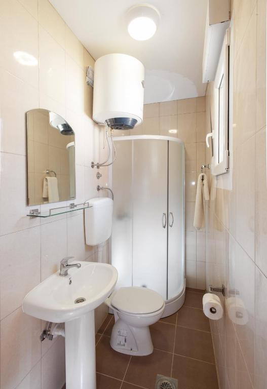 Фотография из галереи HTP Velika Plaža Ulcinj в Улцине