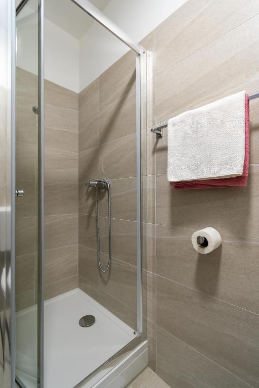 Kúpeľňa v ubytovaní Double Room Pasman 4309c