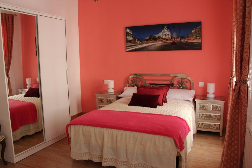 Postel nebo postele na pokoji v ubytování Casa de Huéspedes Galaica
