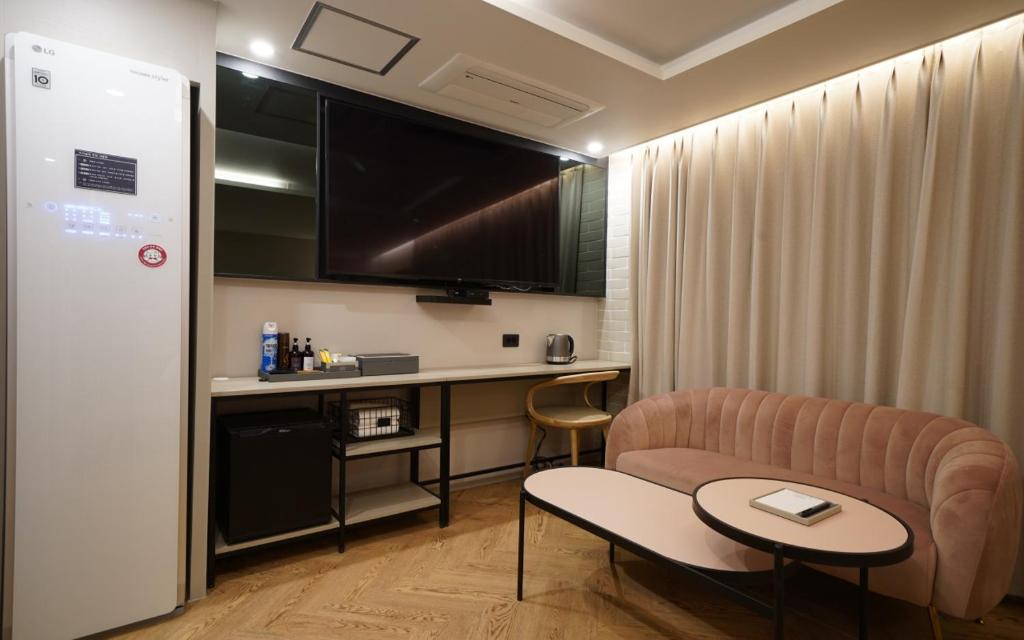 Kuchyň nebo kuchyňský kout v ubytování Ocean city hotel