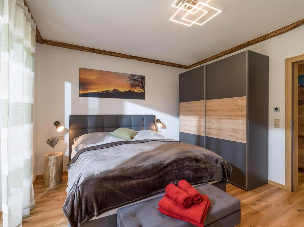 Posteľ alebo postele v izbe v ubytovaní Haus Hüttenberger