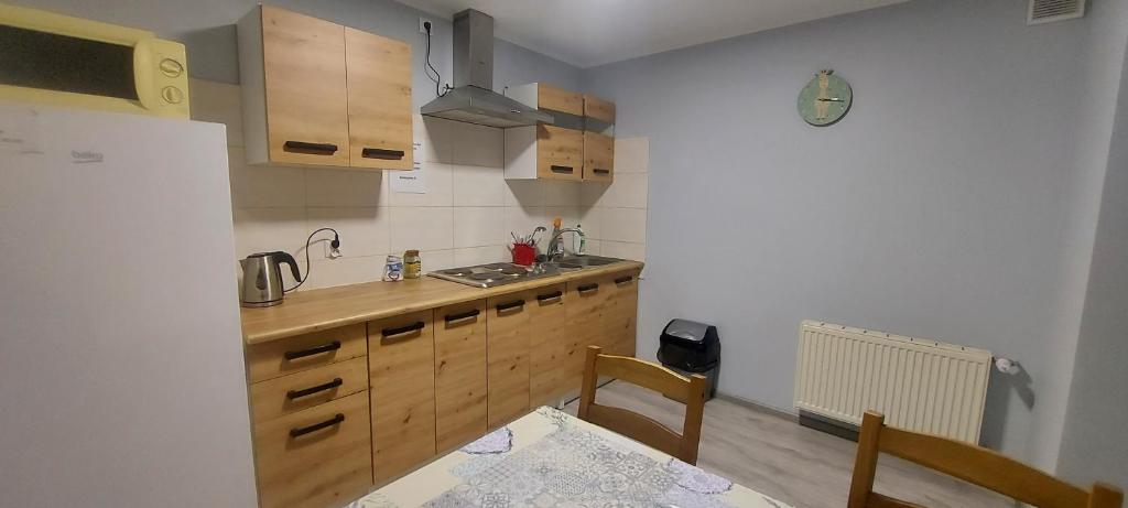 Hostel Centrum-Kamienica 1924 - Budget Double Room