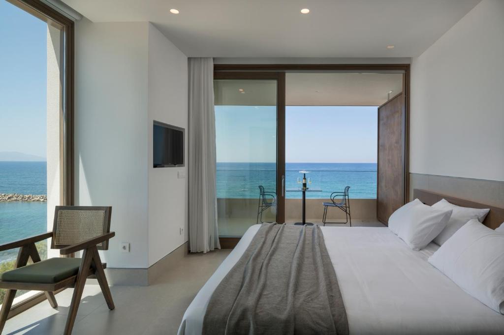 
Premium Deluxe Sea View Room
