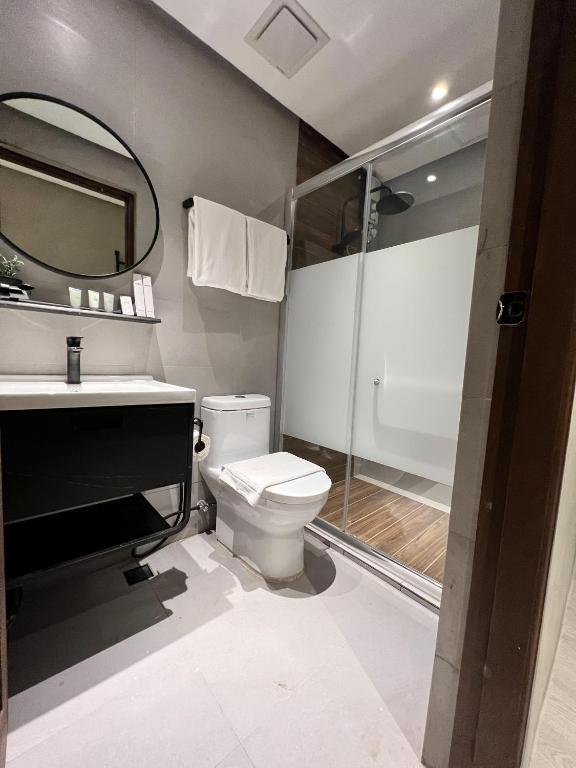 Koupelna v ubytování Acro Residences