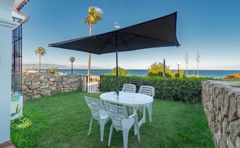 Fotografia z galérie ubytovania Aldea Beach 39 - Fantástica casa a pie de playa v destinácii Manilva