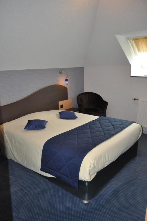 Logis Hotel au tambour - Resim 9