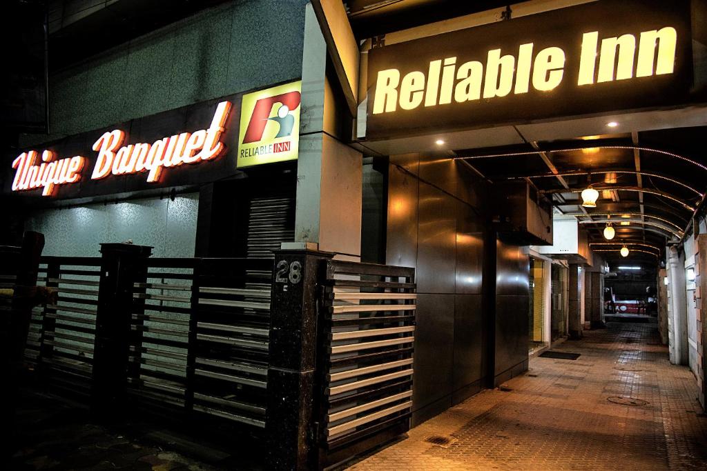 Certifikát, hodnocení, plakát nebo jiný dokument vystavený v ubytování Reliable Inn