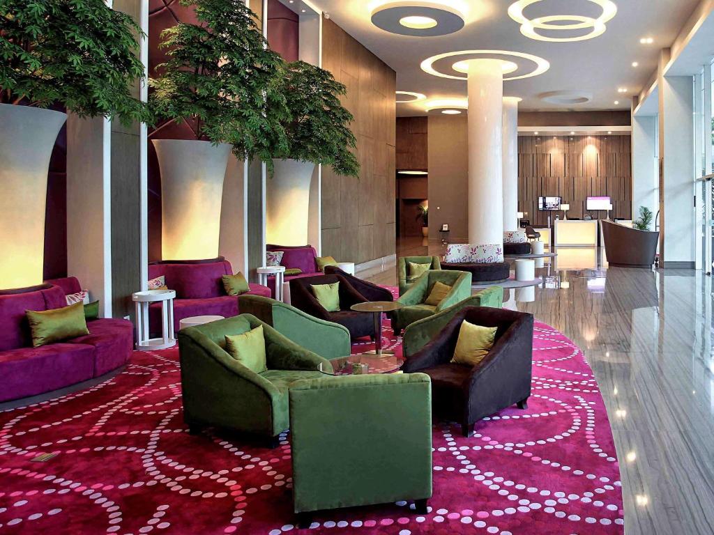 Posezení v ubytování Mercure Serpong Alam Sutera