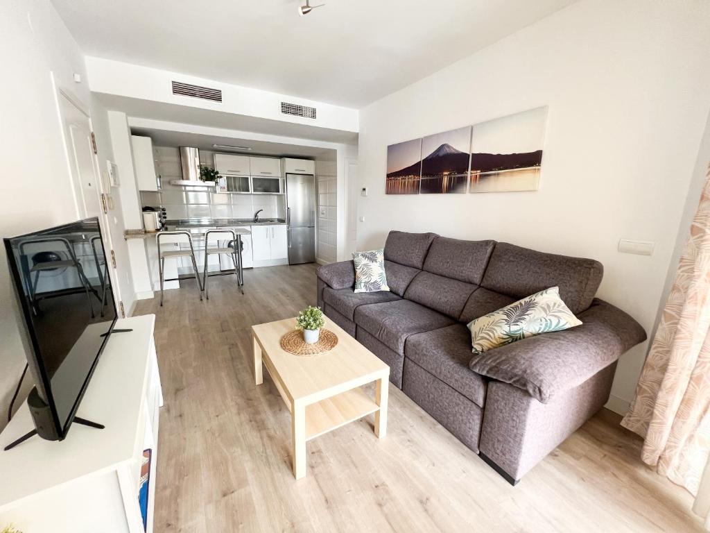 Kuchnia lub aneks kuchenny w obiekcie Apartamento Narváez- Altos Del Tomillar