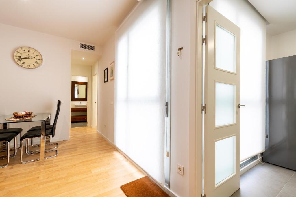 Zdjęcie z galerii obiektu Veoapartment Rastro w Sewilli