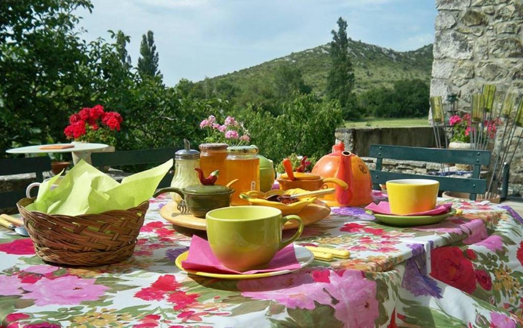 Nespecifikovaný výhled na hory nebo výhled na hory při pohledu z bed and breakfast