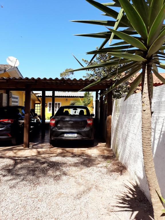 フロリアノポリスにあるVillacasamarela mini casinhas de hospedes Rio vermelhoのギャラリーの写真