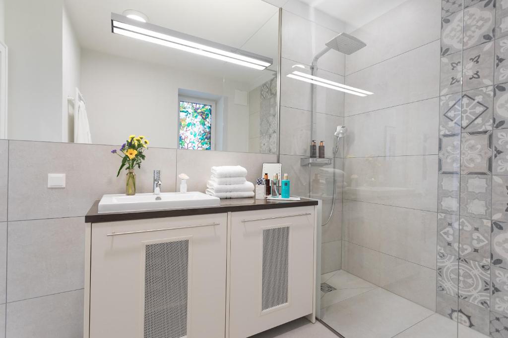 BOUTIQUE RESIDENCES at GAUDENZDORFER - 8