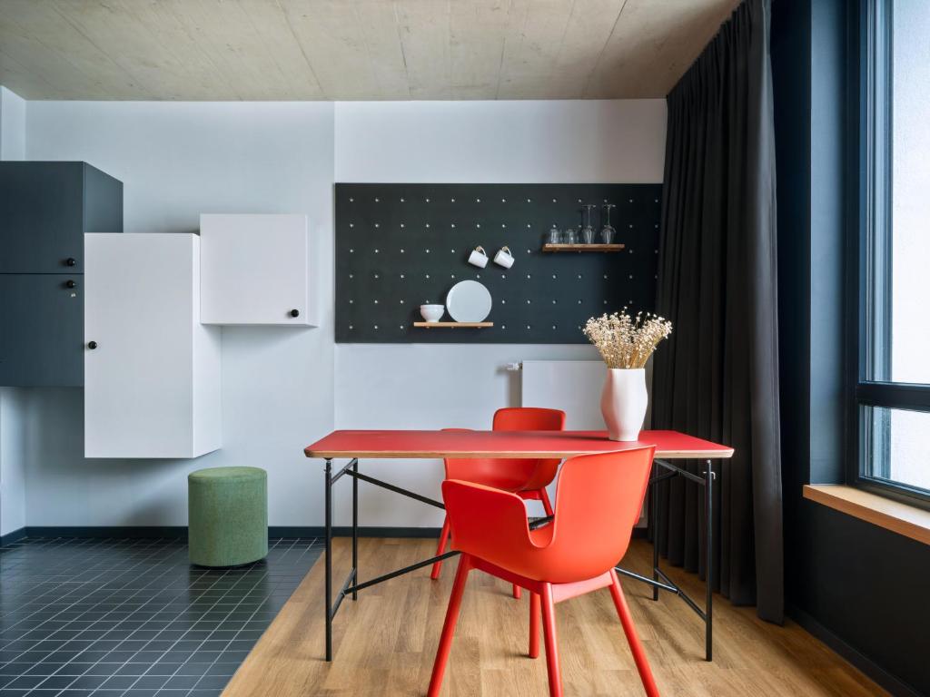 STAYERY Cologne Ehrenfeld - Resim 17