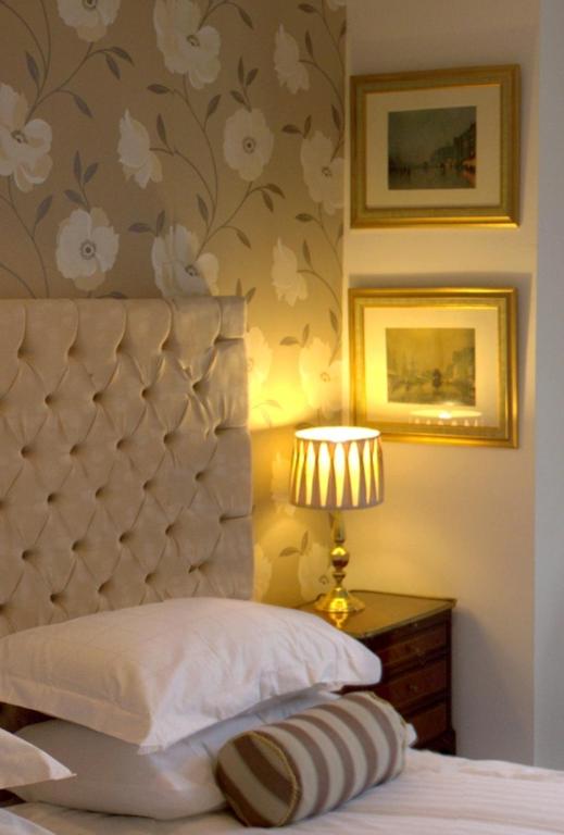 The Georgian Town House Hotel - Resim 14